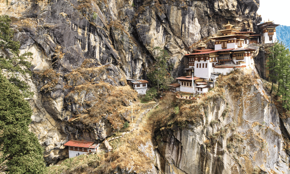 How to reach Tiger Nest Monastery