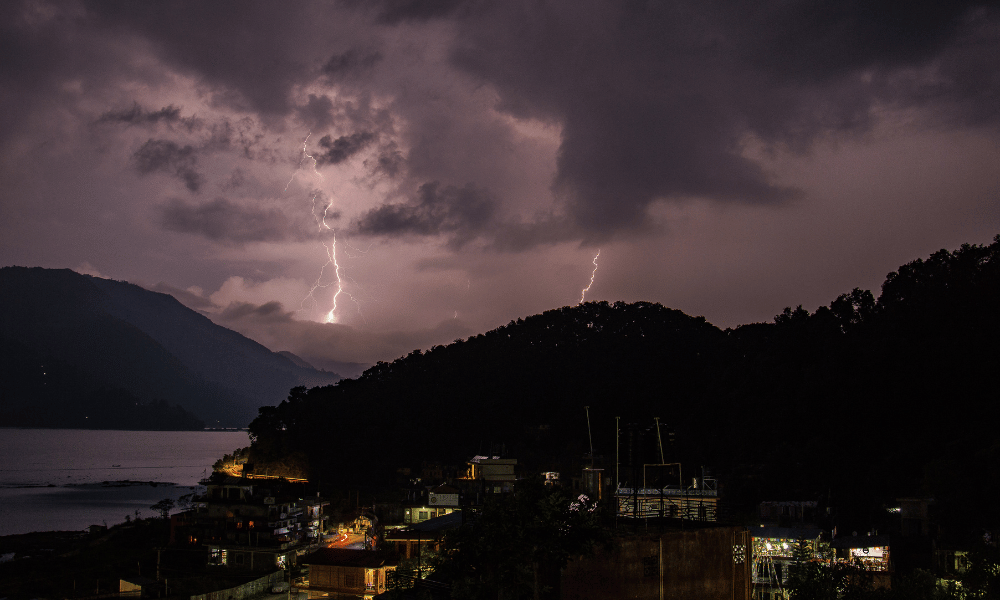 summer season in pokhara